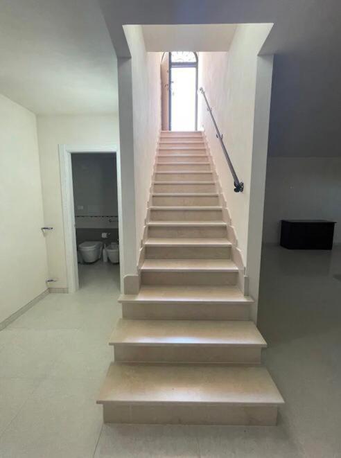 Casa Vacanze Leo Apartment ฟรานกาวิลลา ฟอนตานา ภายนอก รูปภาพ